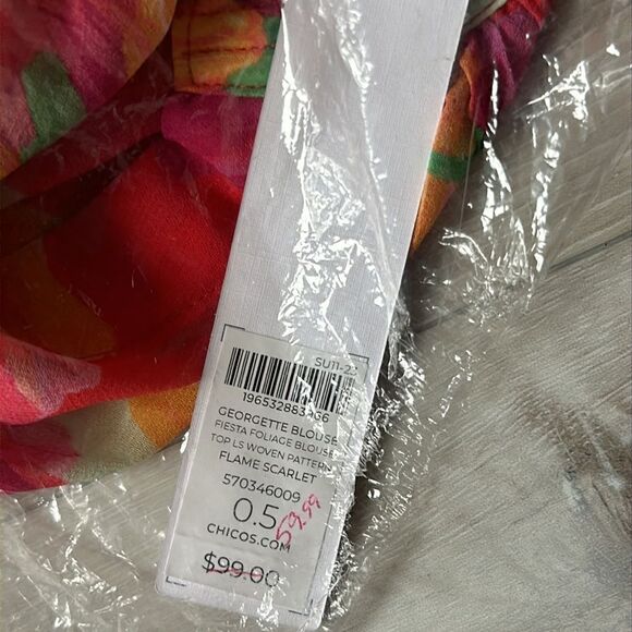 Chicos Georgette Foliage Print LS Blouse Flame Scarlet Size 0.5 NWT in packaging - Picture 6 of 8